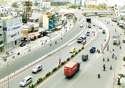 Prime Minister instructs provinces and cities to ensure traffic safety during month-end holiday (Photo: SGGP)